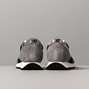 nike daybreak black metallic silver