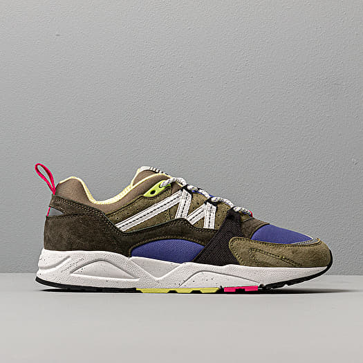 【美品】KARHU  Fusion2.0  Forest Night Karhu Fusion 2.0 Abbey stone ⁄ Bright white F8040174 sneakers