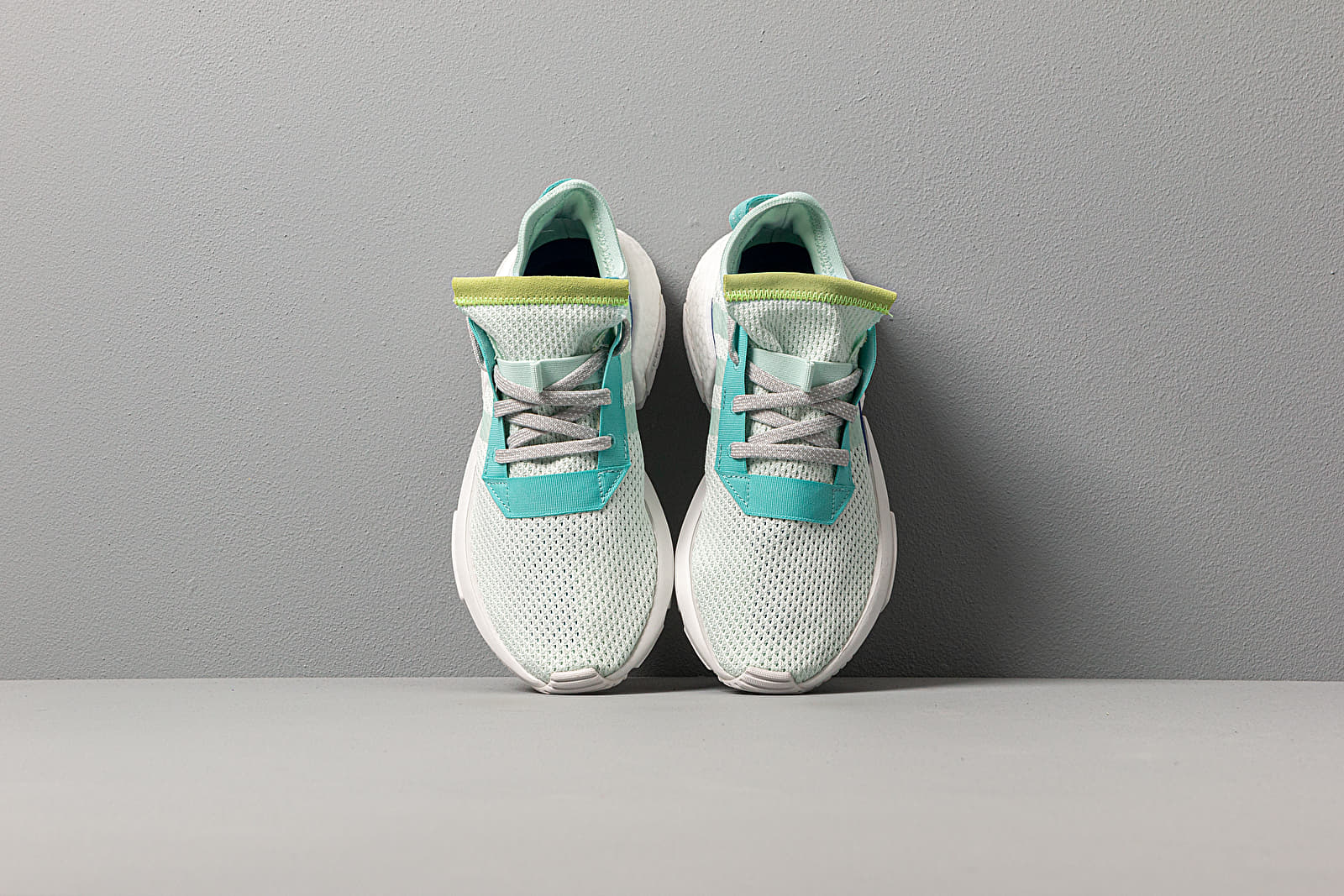 Adidas sales pod khaki