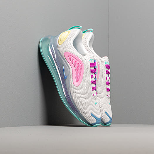 Chaussures et baskets femme Nike W Air Max 720 White/ Light Aqua-Chalk  Blue-Psychic Pink | Footshop