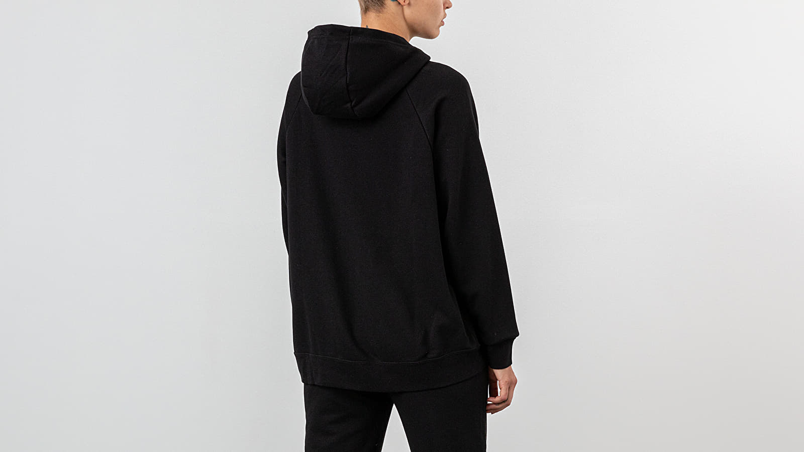 Hoodies and sweatshirts  Nike Sportswear Essential Hoodie Black/ White