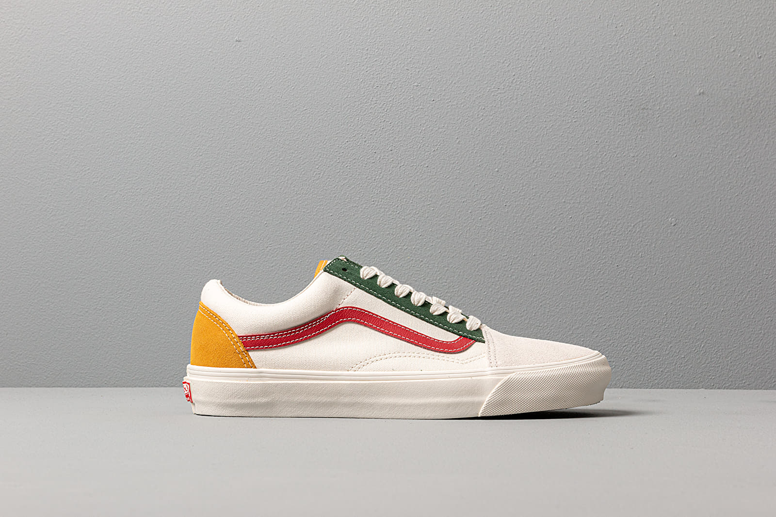 Men s shoes Vans OG Old Skool LX Suede Canvas Marshmallow