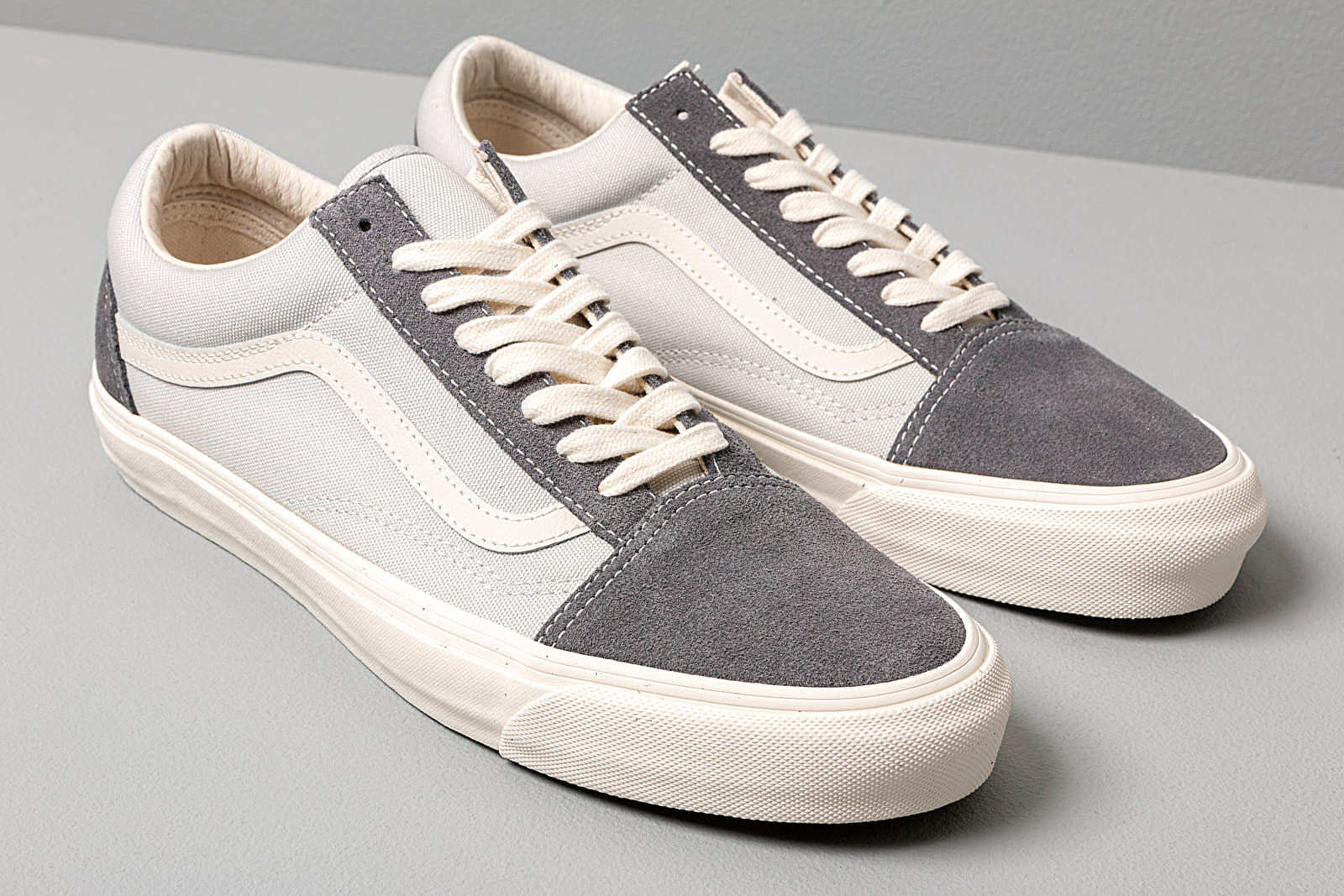 Men's shoes Vans OG Old Skool LX (Suede/ Canvas) Castlerock