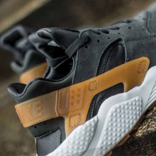 Nike Air Huarache