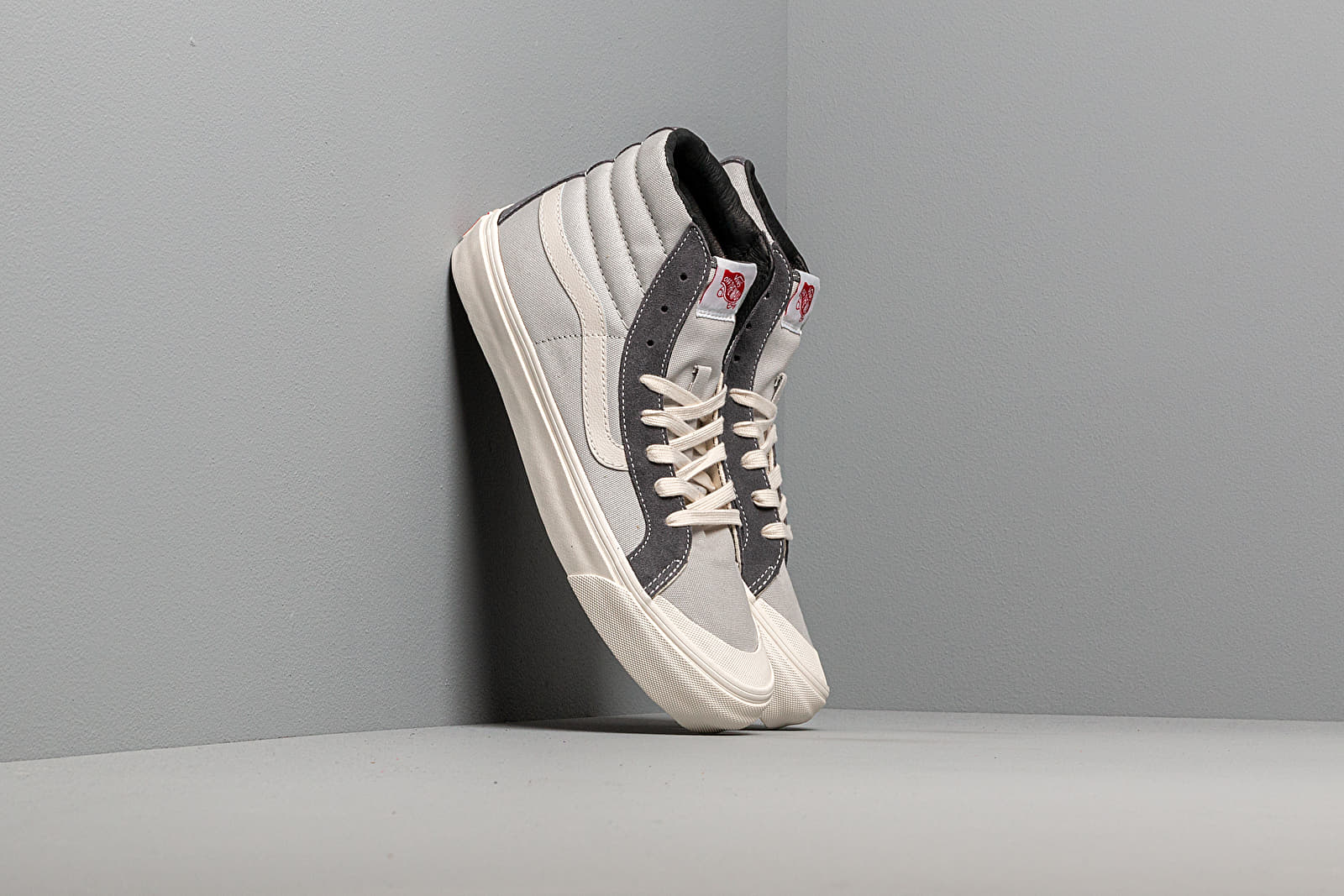 Vans top vault 138