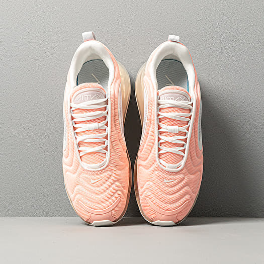Nike air max 720 bleached coral hot sale