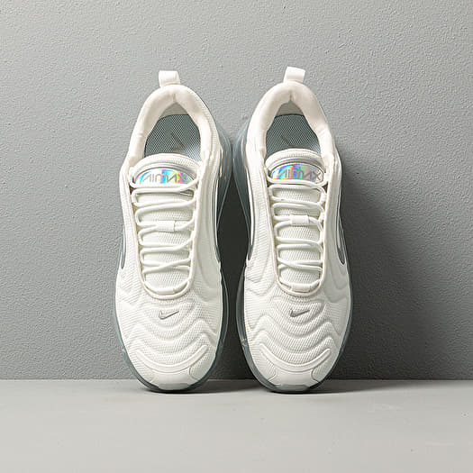 Scarpe donna Nike W Air Max 720 Summit White Metallic Silver Footshop