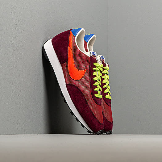 Men s shoes Nike Daybreak Cedar Team Orange Night Maroon Footshop