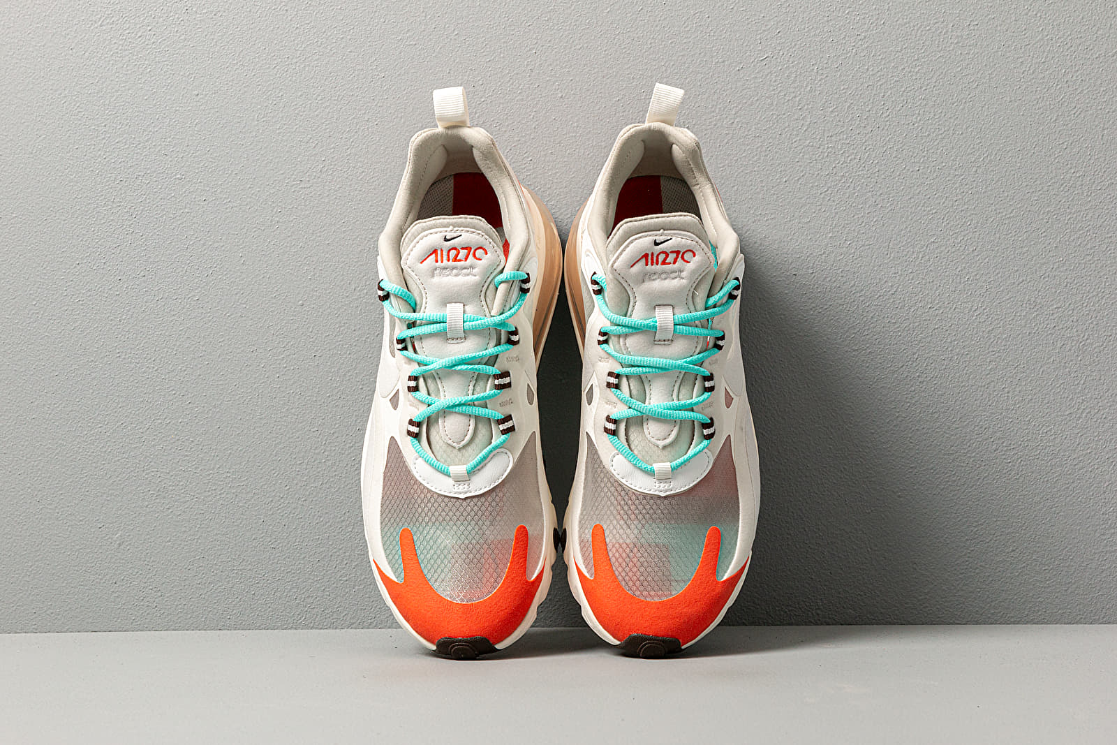 Women s shoes Nike W Air Max 270 React Lt Beige Chalk Platinum Tint Footshop