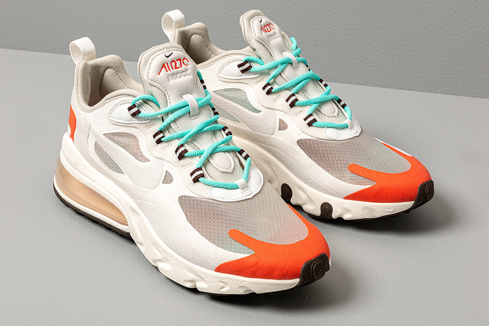 Zapatillas mujer Nike W Air Max 270 React Lt Beige Chalk/ Platinum Tint