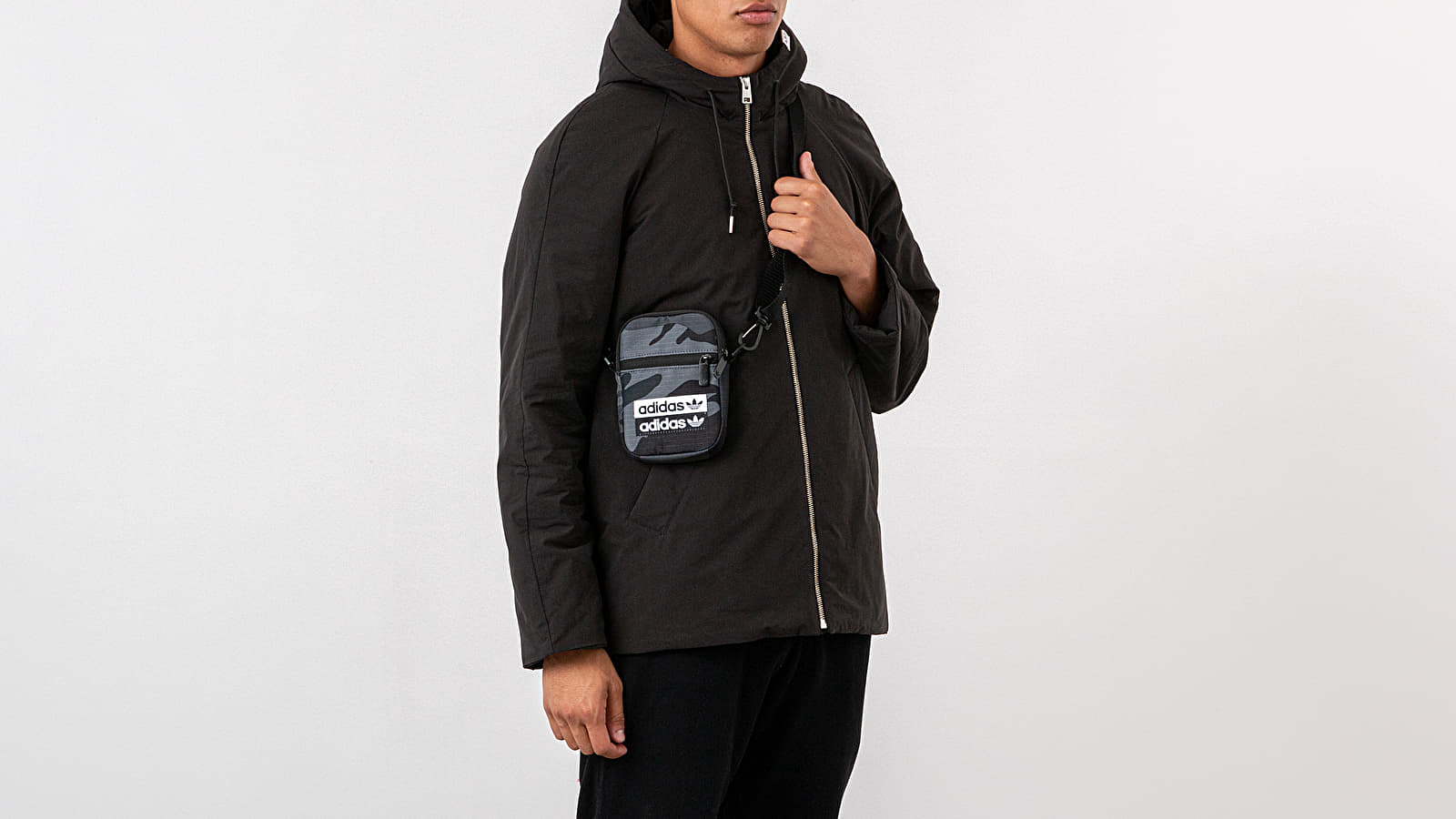 Umhängetaschen adidas Festival Bag Camo