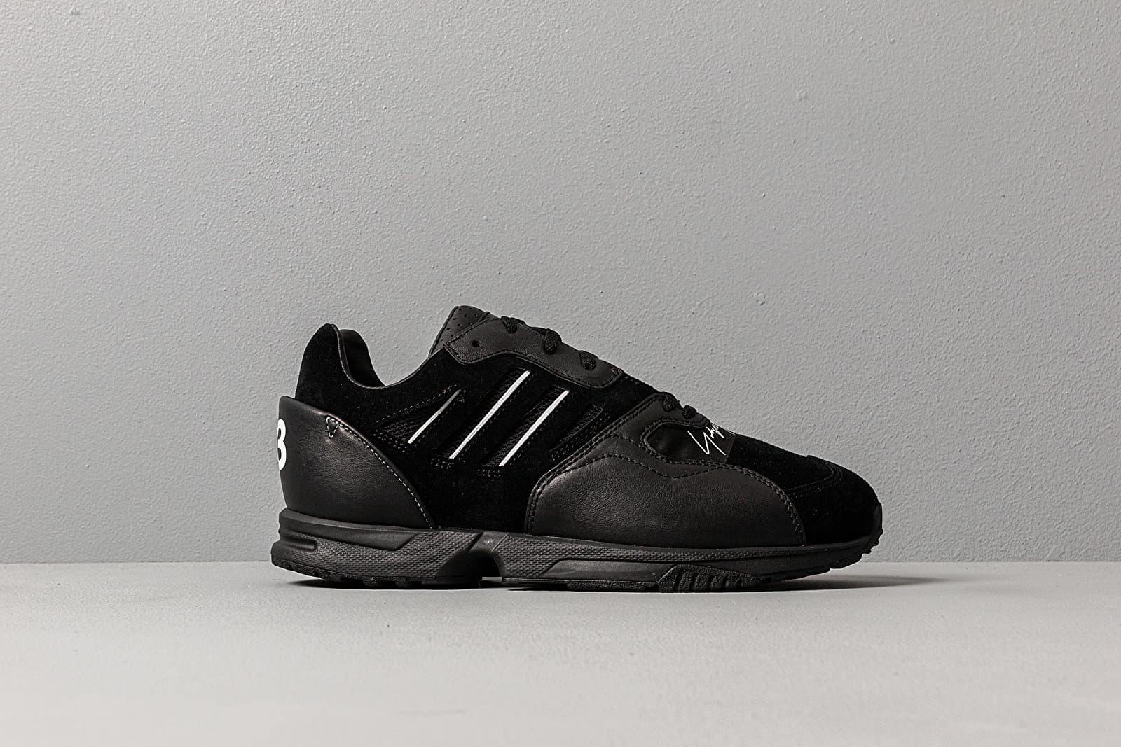 Men's shoes Y-3 ZX Run Black-Y3/ Black-Y3/ Ftwr White | Footshop