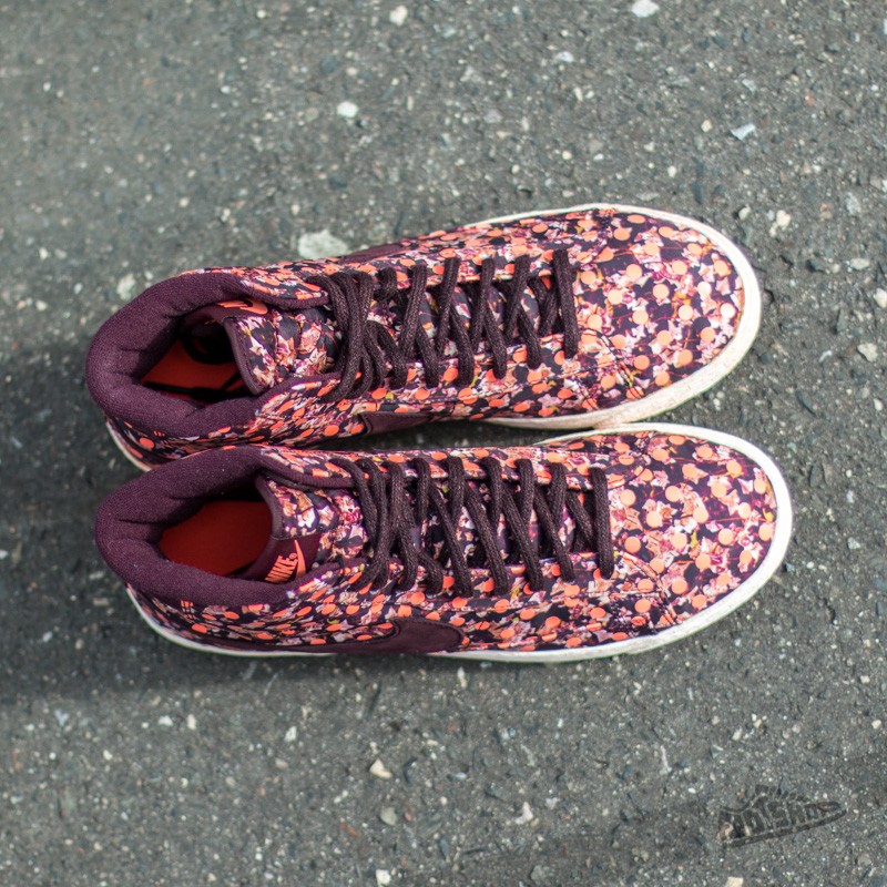 nike blazer liberty