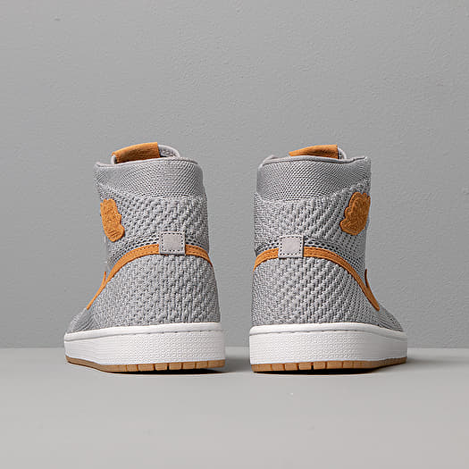 Men s shoes Air Jordan 1 Retro Hi Flyknit Wolf Grey Golden