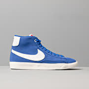 Nike x stranger things blazer mid online