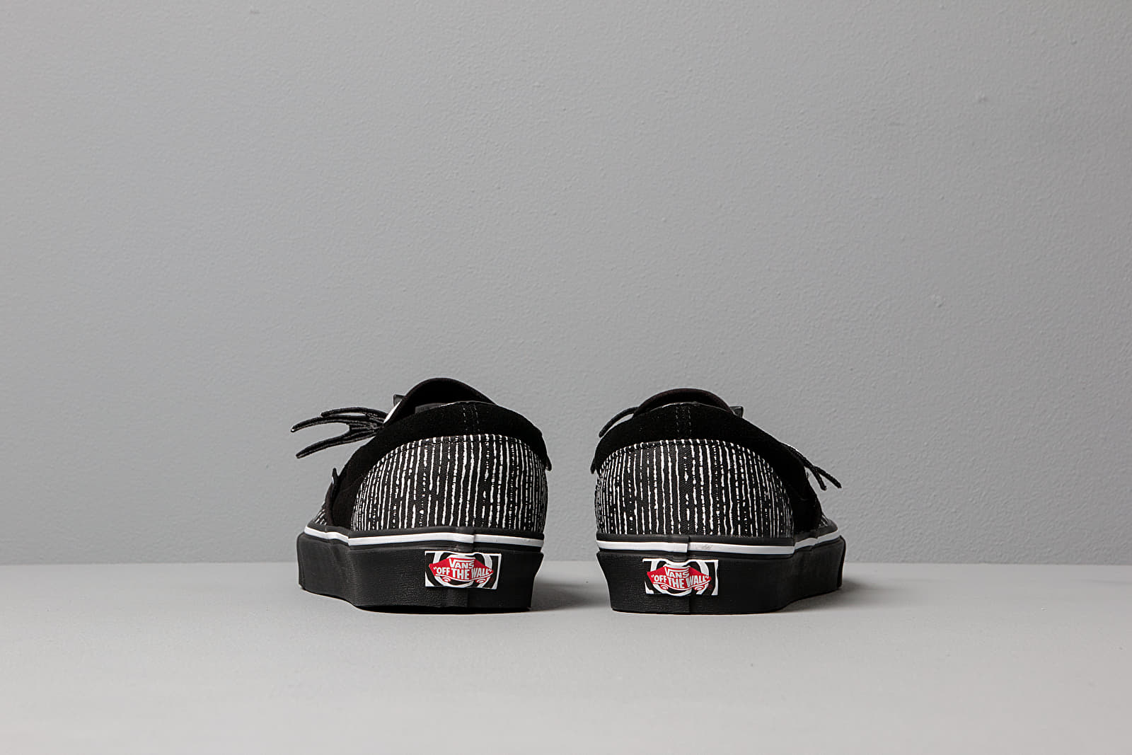 Sapatos de homem Vans x The Nightmare Before Christmas Classic Slip-On (DISNEY) Jack
