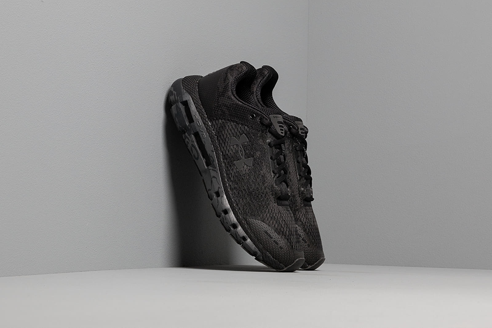 Herren Sneaker und Schuhe Under Armour HOVR Infinite Camo Black/ Black/ Black
