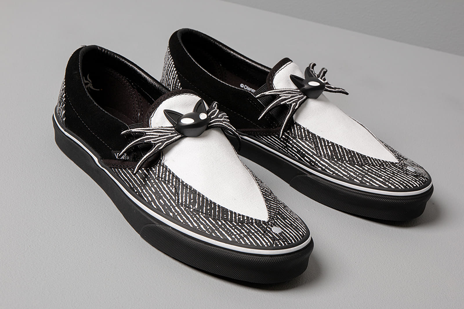 Sapatos de homem Vans x The Nightmare Before Christmas Classic Slip-On (DISNEY) Jack