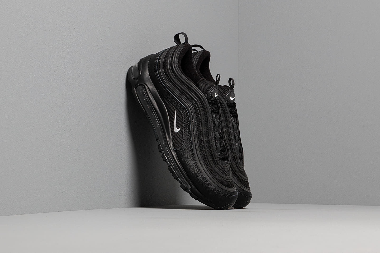 Men s shoes Nike Air Max 97 Black White Anthracite Footshop
