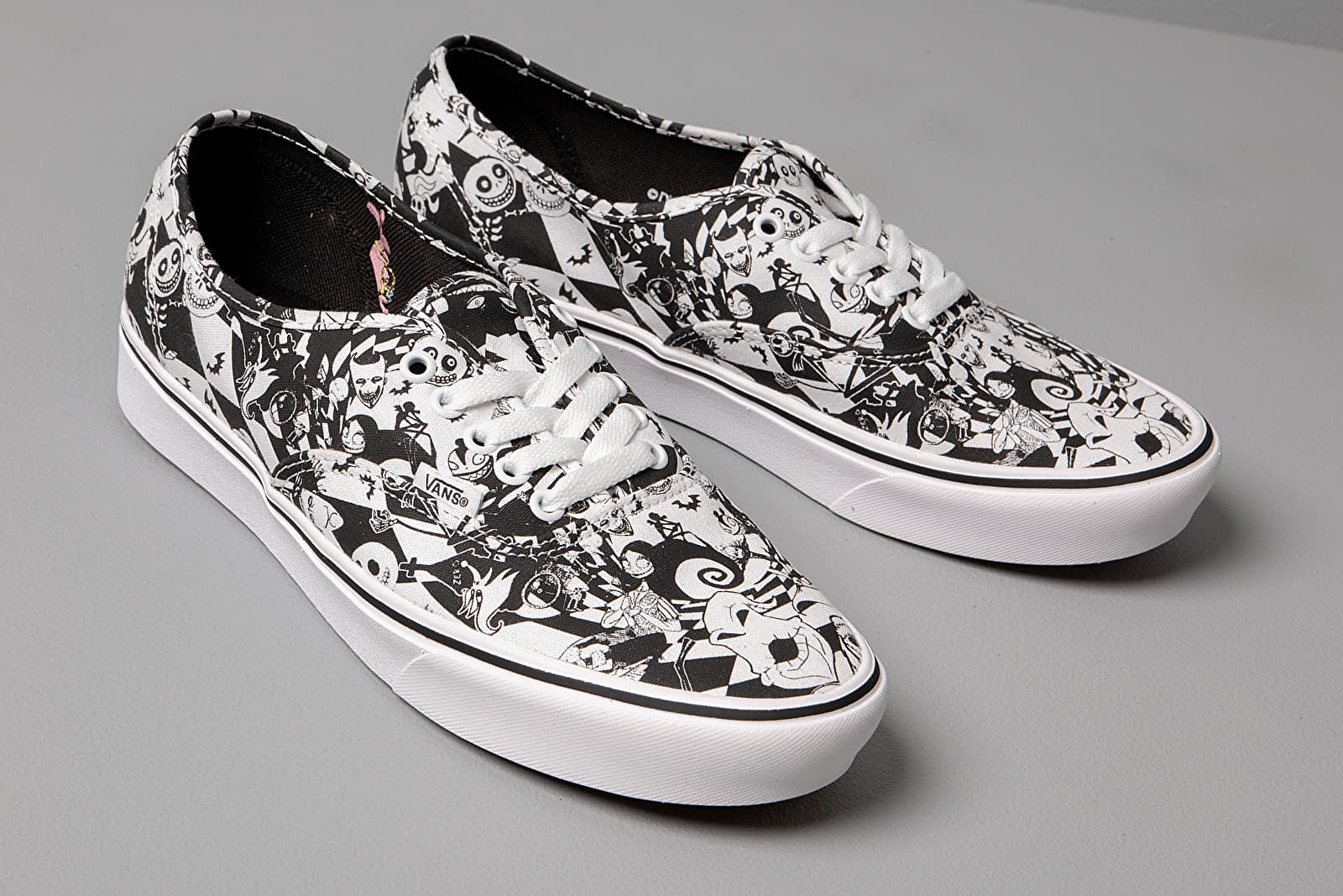 Chaussures disney x vans authentic shop