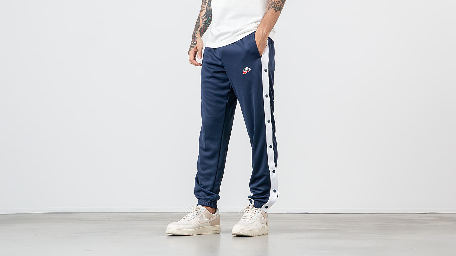 Džínsy a nohavice Nike Sportswear Tearaway Pants Midnight Navy/ White