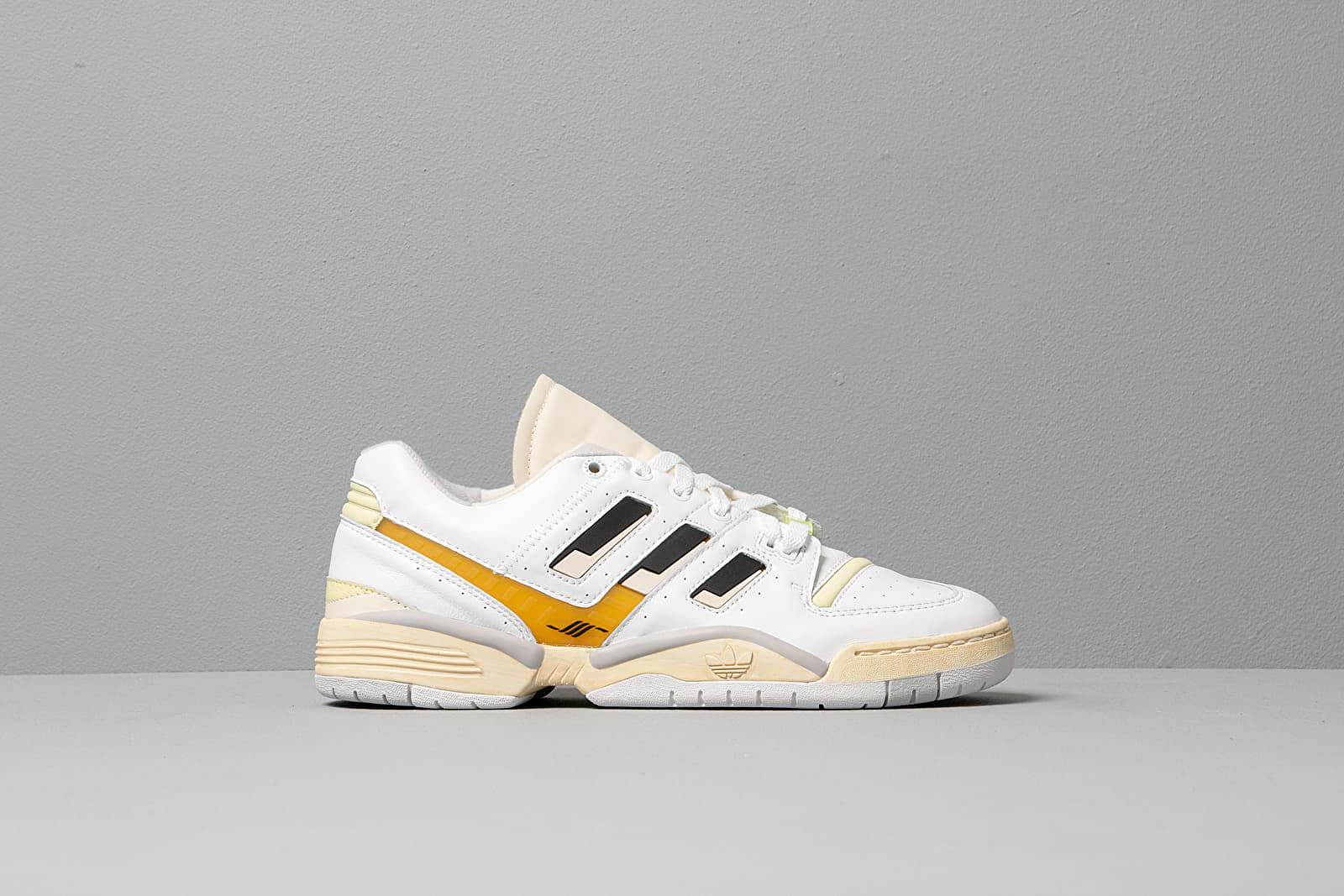 Adidas consortium edberg top