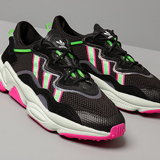 adidas Ozweego W