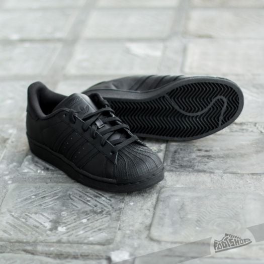 adidas Superstar Foundation J