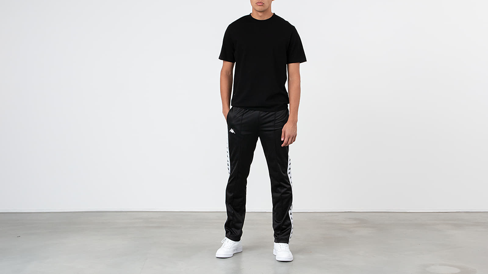 Trenirka hlače  Kappa Banda Astoria Pants Black