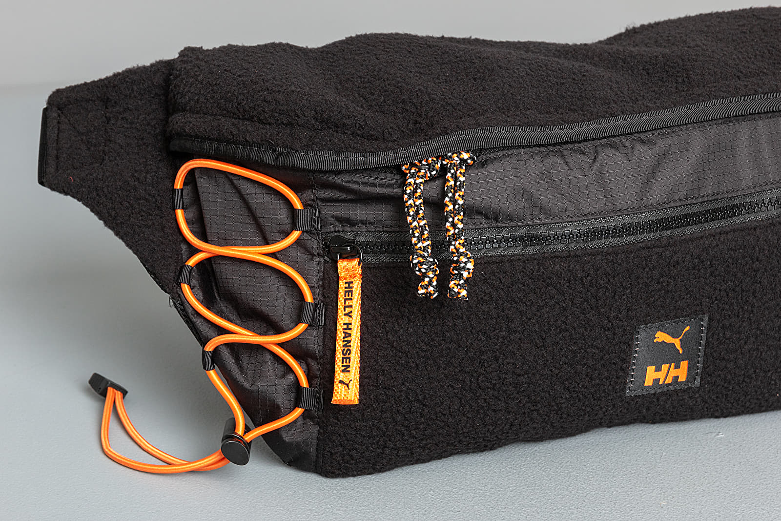 Hip bags Puma x Helly Hansen Oversized Waistbag Black Footshop