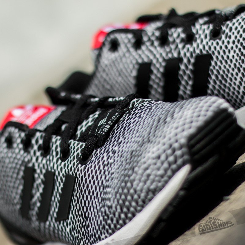 Adidas zx flux black outfit top