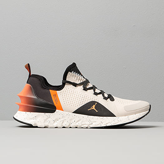 jordan men's react havoc