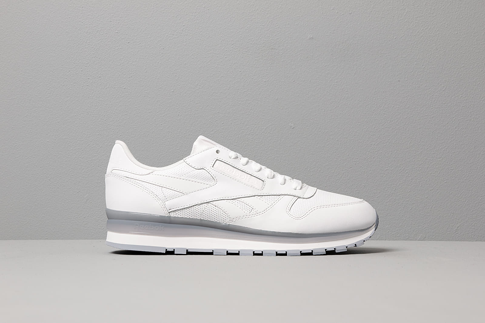 Reebok dv8625 deals