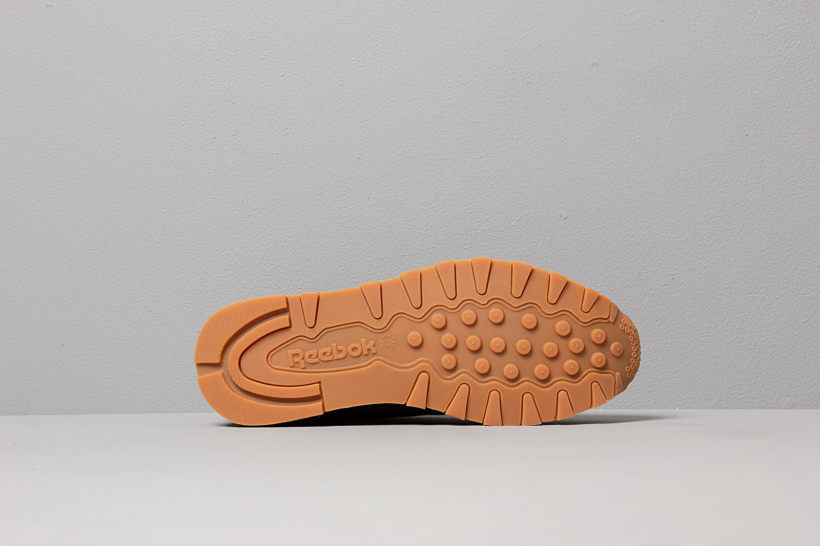 Reebok cl 2024 leather nu