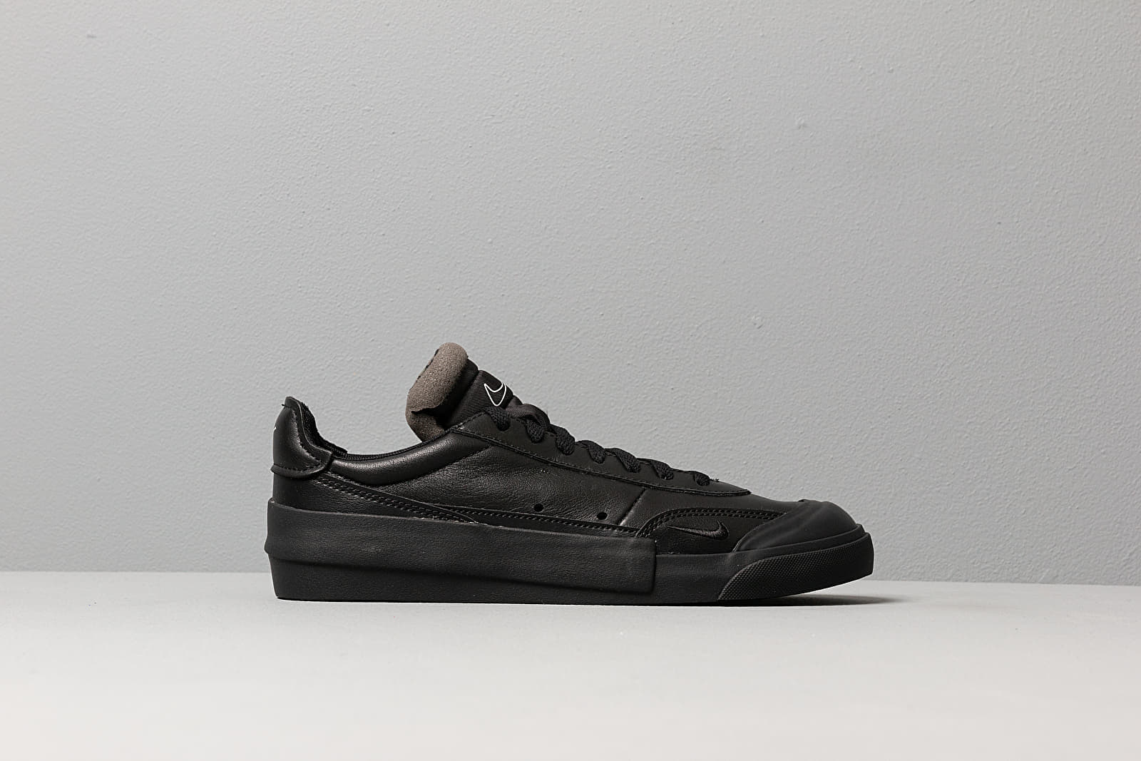 Chaussures et baskets homme Nike Drop-Type Premium Black/ White