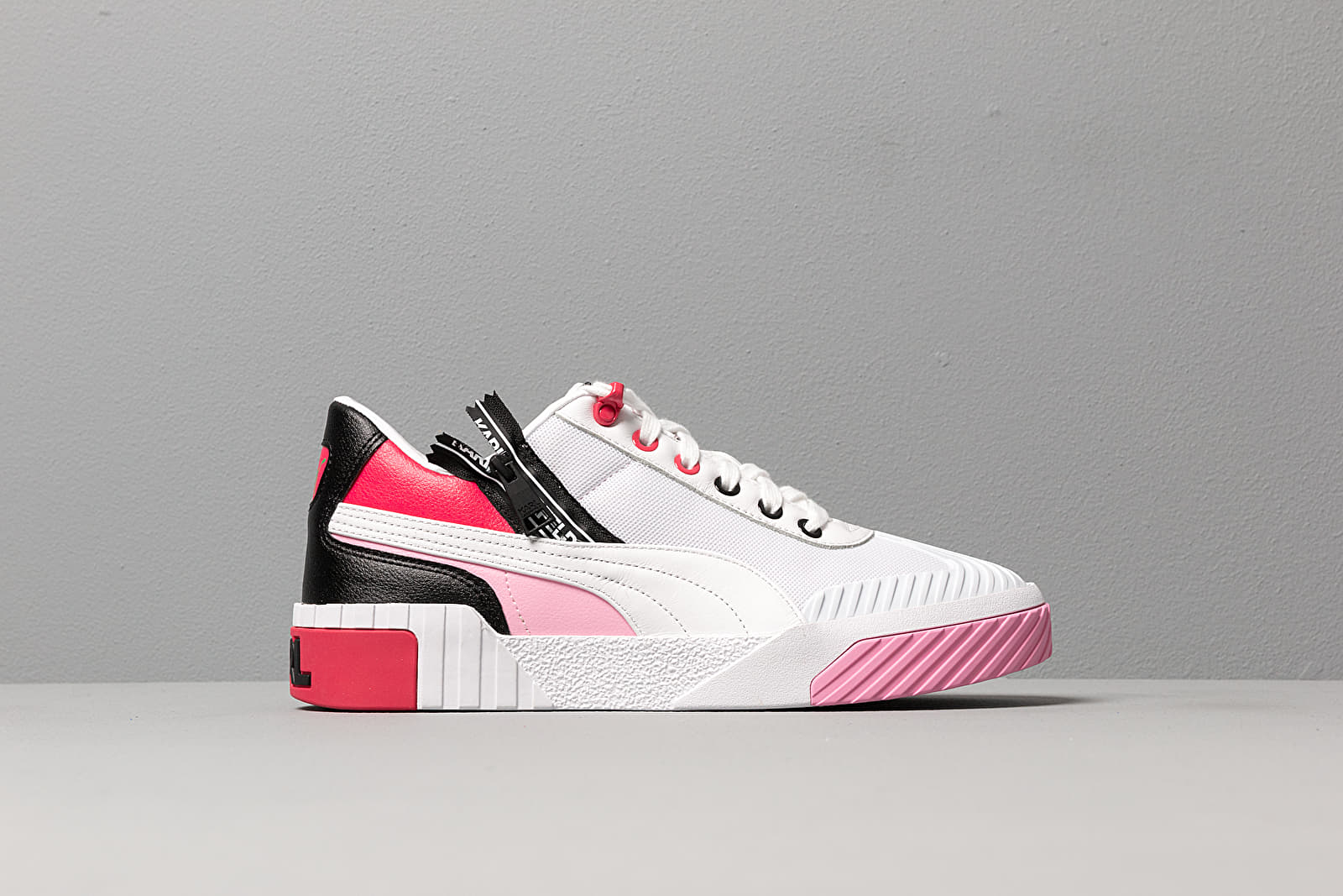 Women's shoes Puma x Karl Lagerfeld Cali Puma White-Puma White-Prism Pink |  Footshop