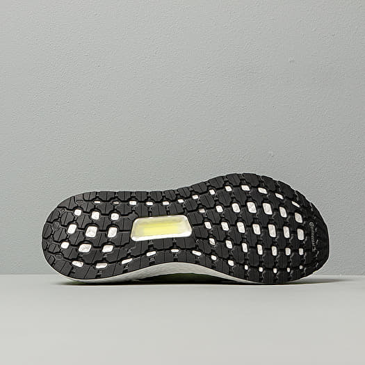Ultraboost 19 core store black grey three