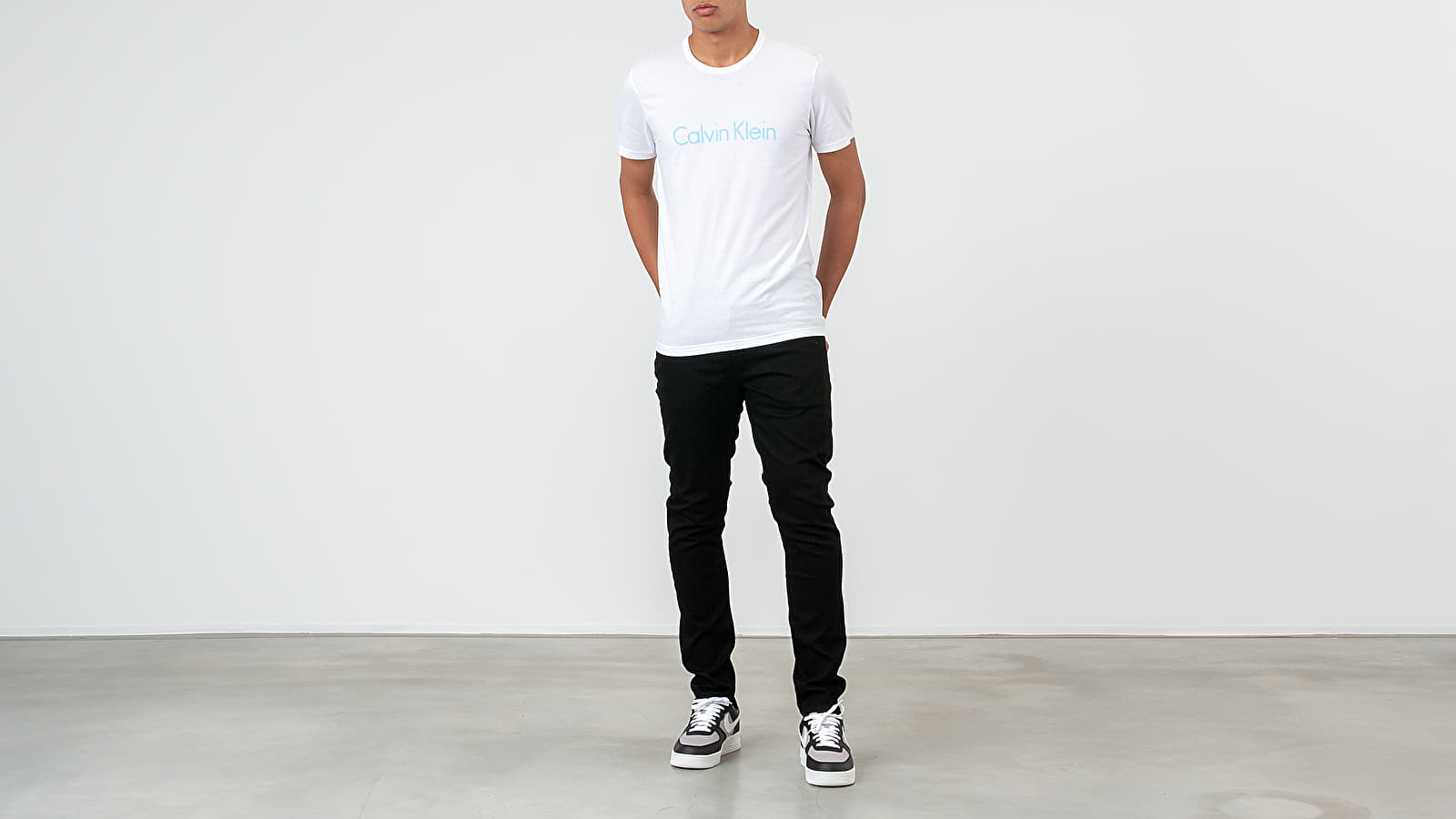 Traperice i hlače Levi's® 512™ Slim Tapered Jeans Black
