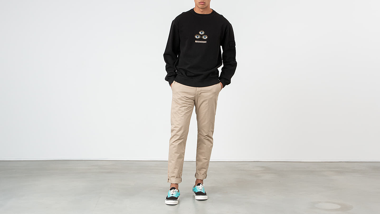 Hoodies and sweatshirts  maharishi Pax Psychotria Crewneck Black