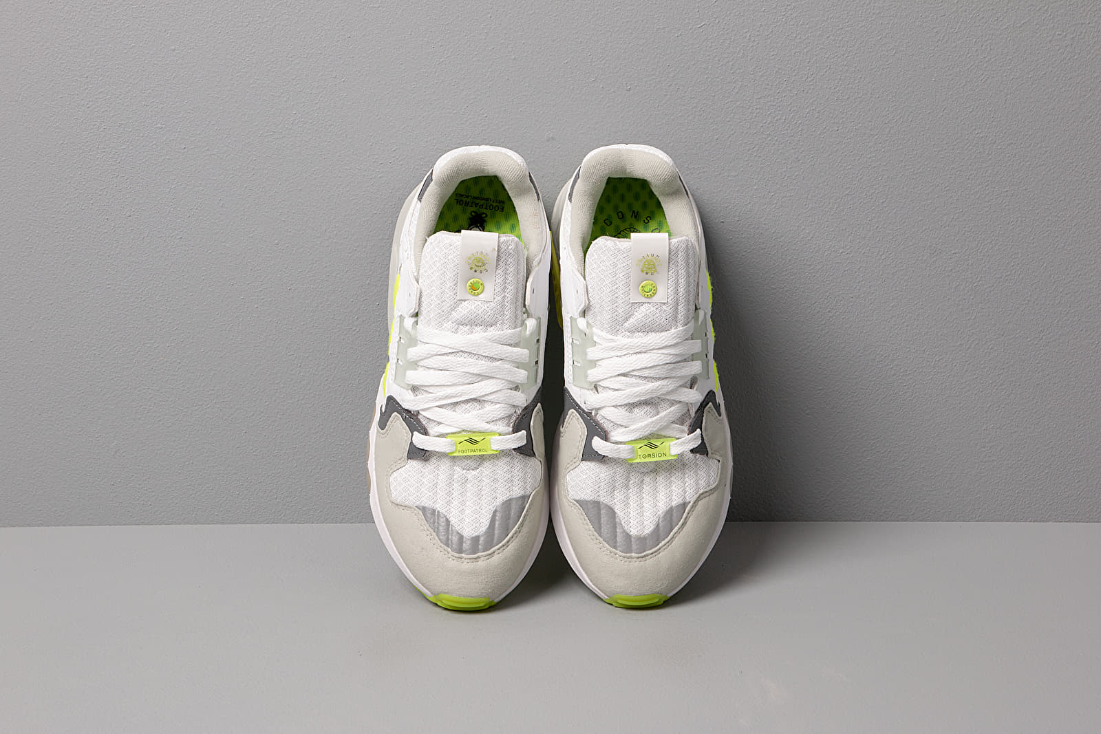 Adidas consortium x clearance footpatrol zx torsion