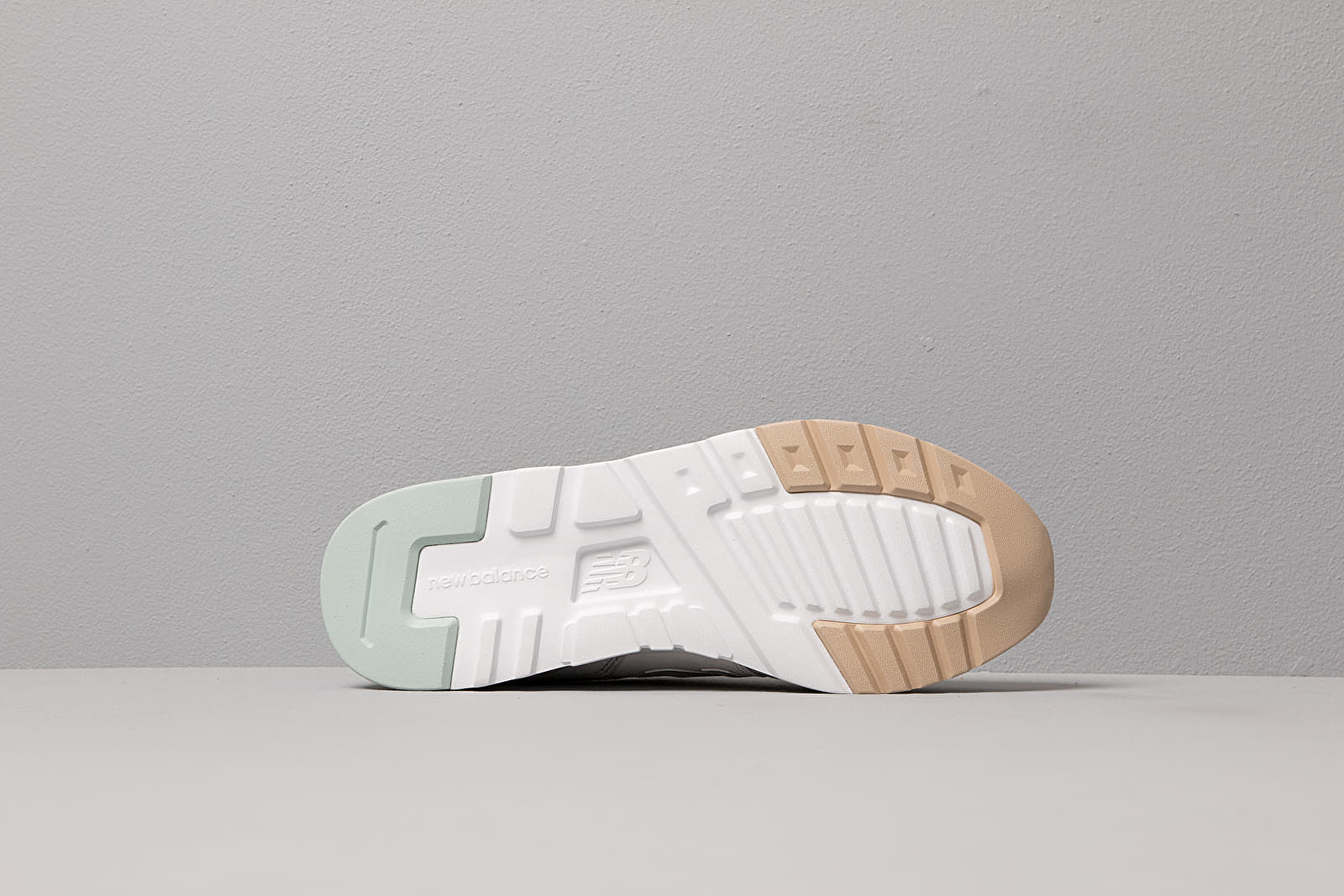 Ženski čevlji New Balance 997 Grey/ Green