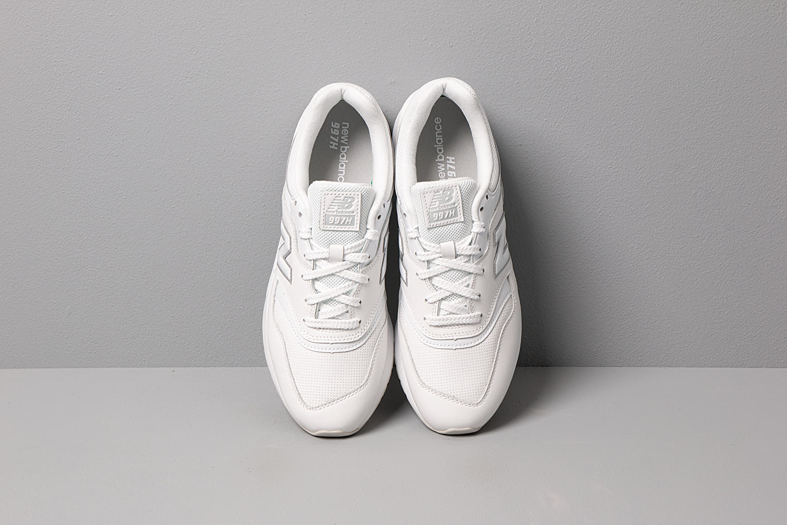 Women s shoes New Balance 997 White Footshop