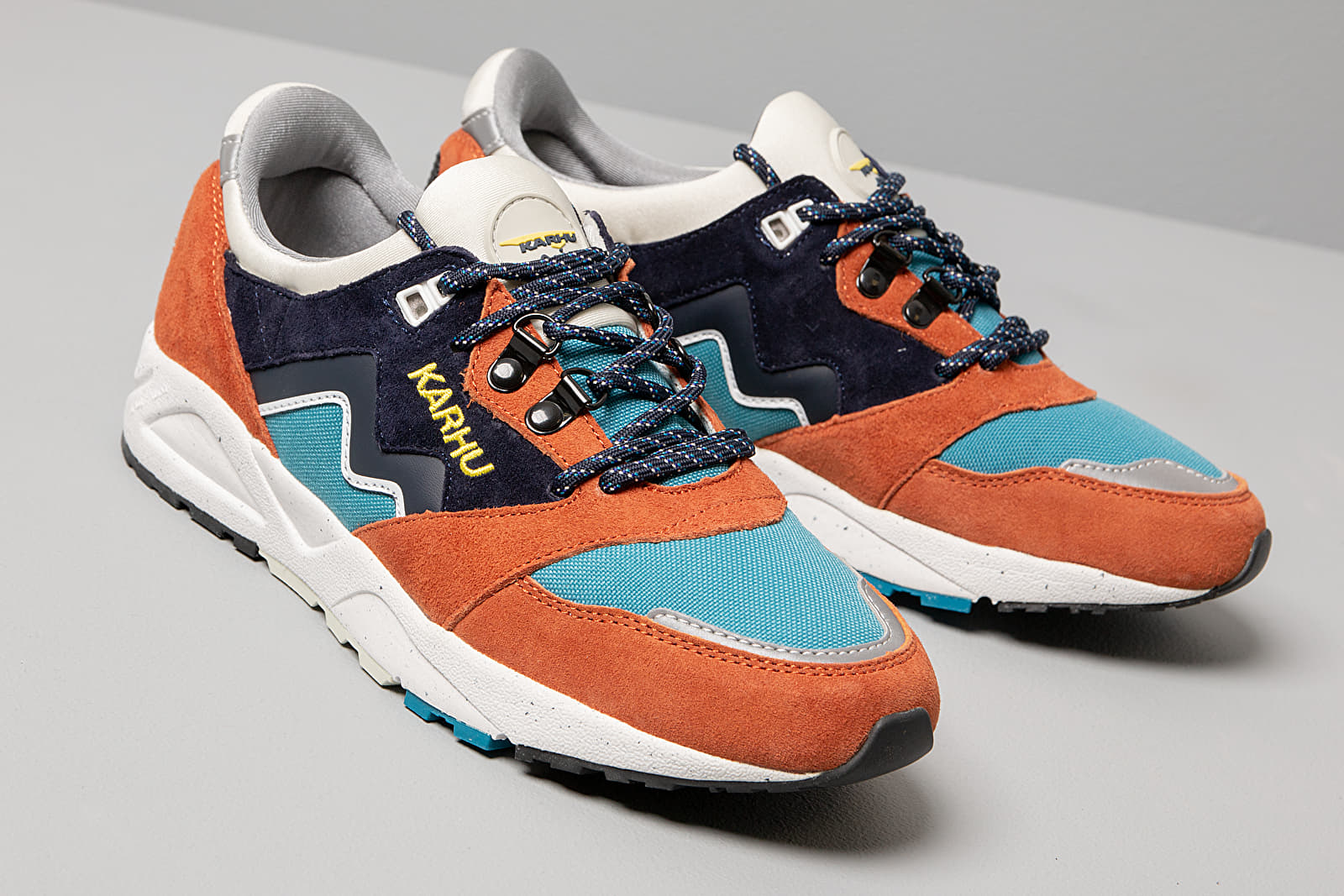 Men's shoes Karhu Aria Leather Brown/ Night Sky
