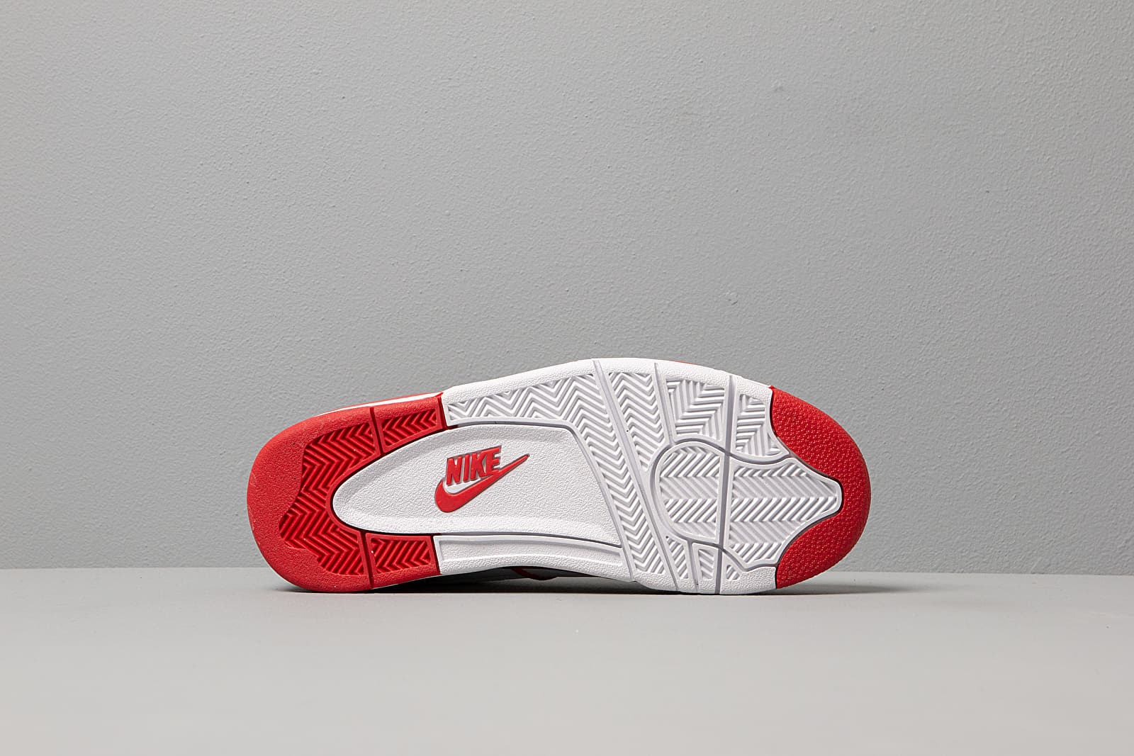 Herresko Nike Air Flight 89 Le White/ University Red-White-Wolf Grey