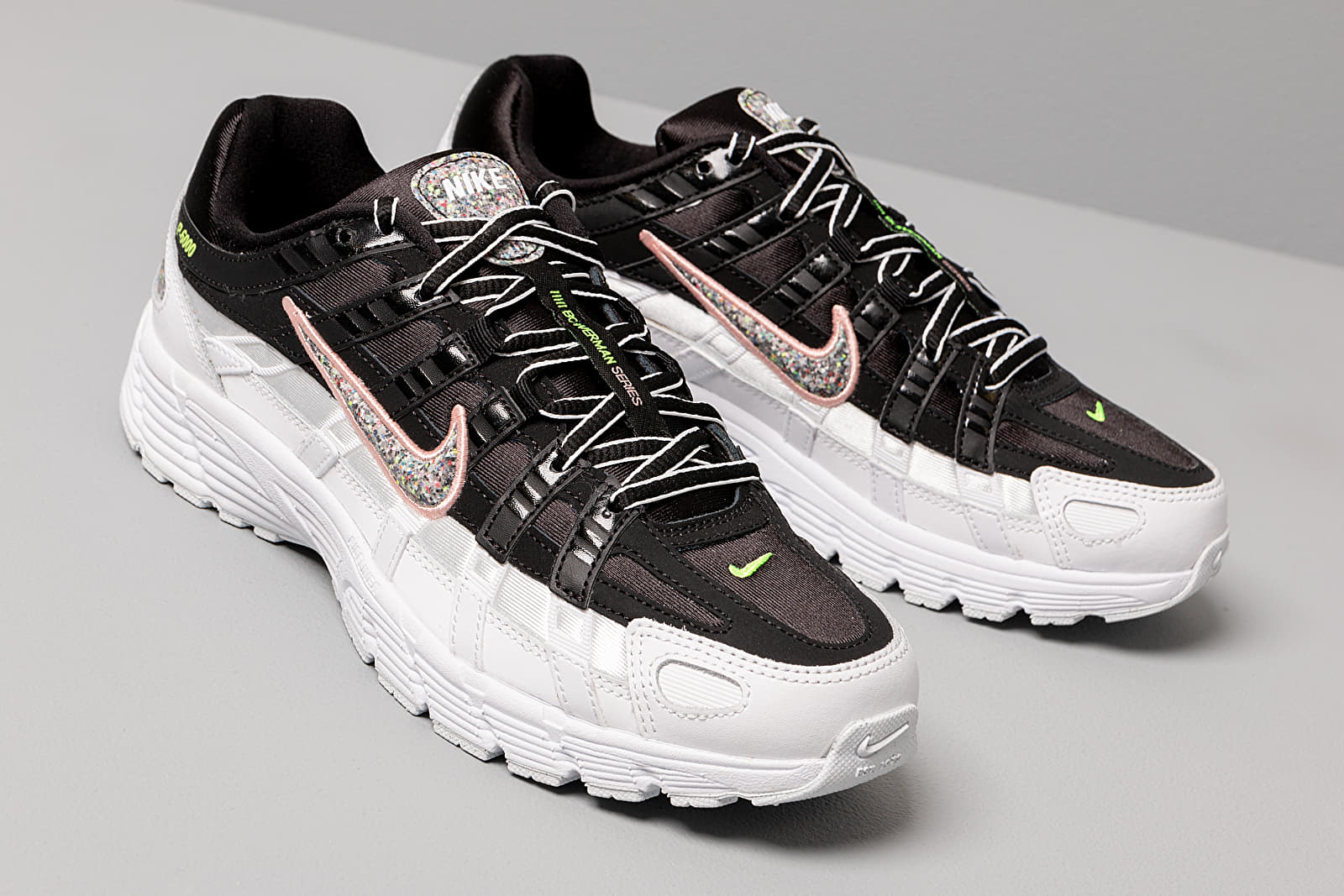 Women s shoes Nike W P 6000 Se Black Multi Color White Coral