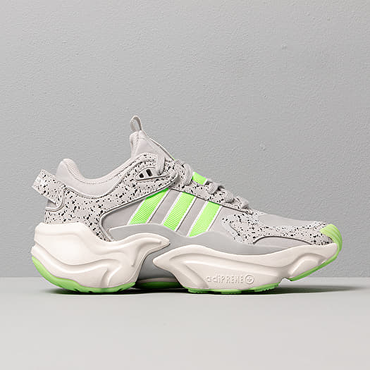 Magmur new arrivals runner femme