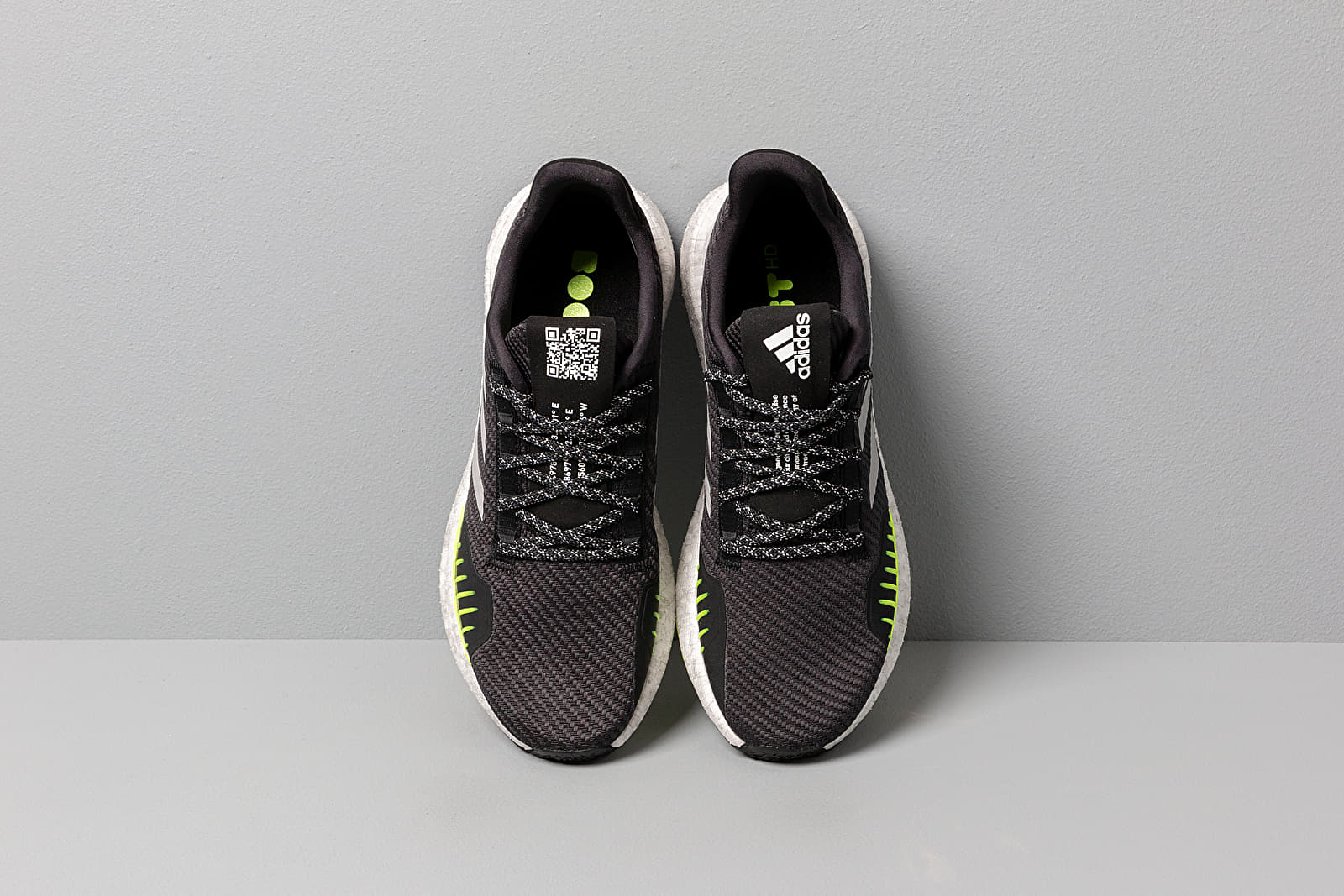 Men's shoes adidas PulseBOOST HD WINTER Core Black/ Grey Two/ Semi Yellow