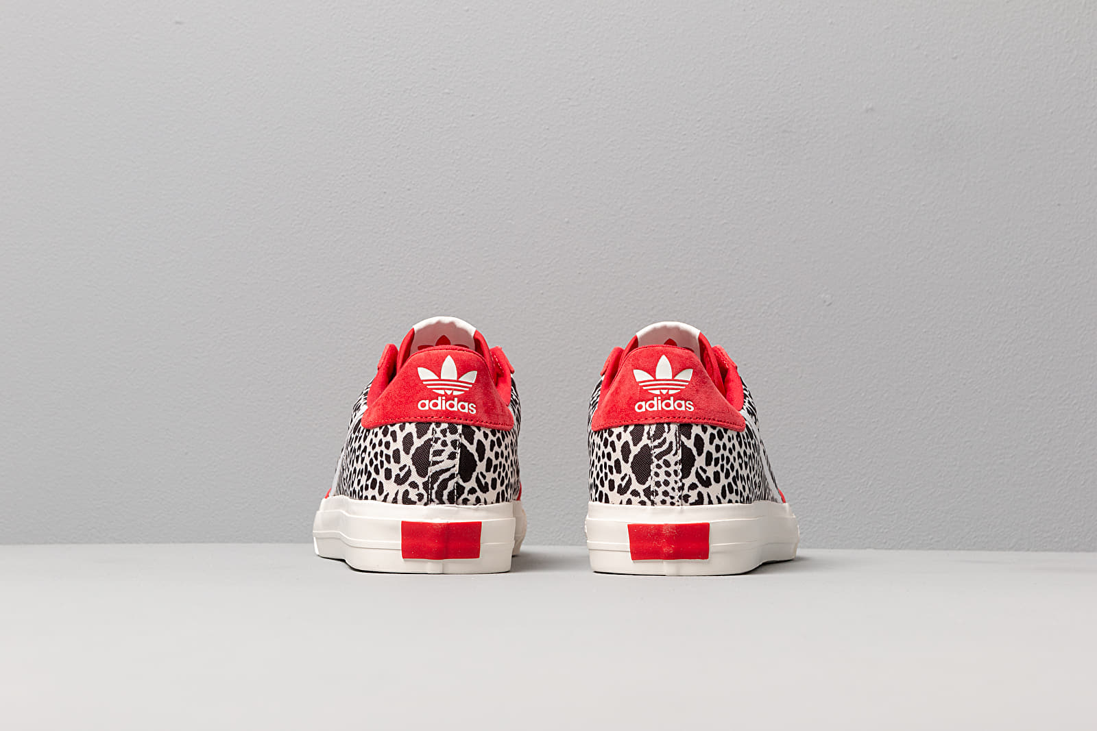 Adidas originals continental vulc in red with leopard print cheap