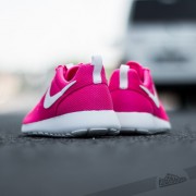 pink and white roshes