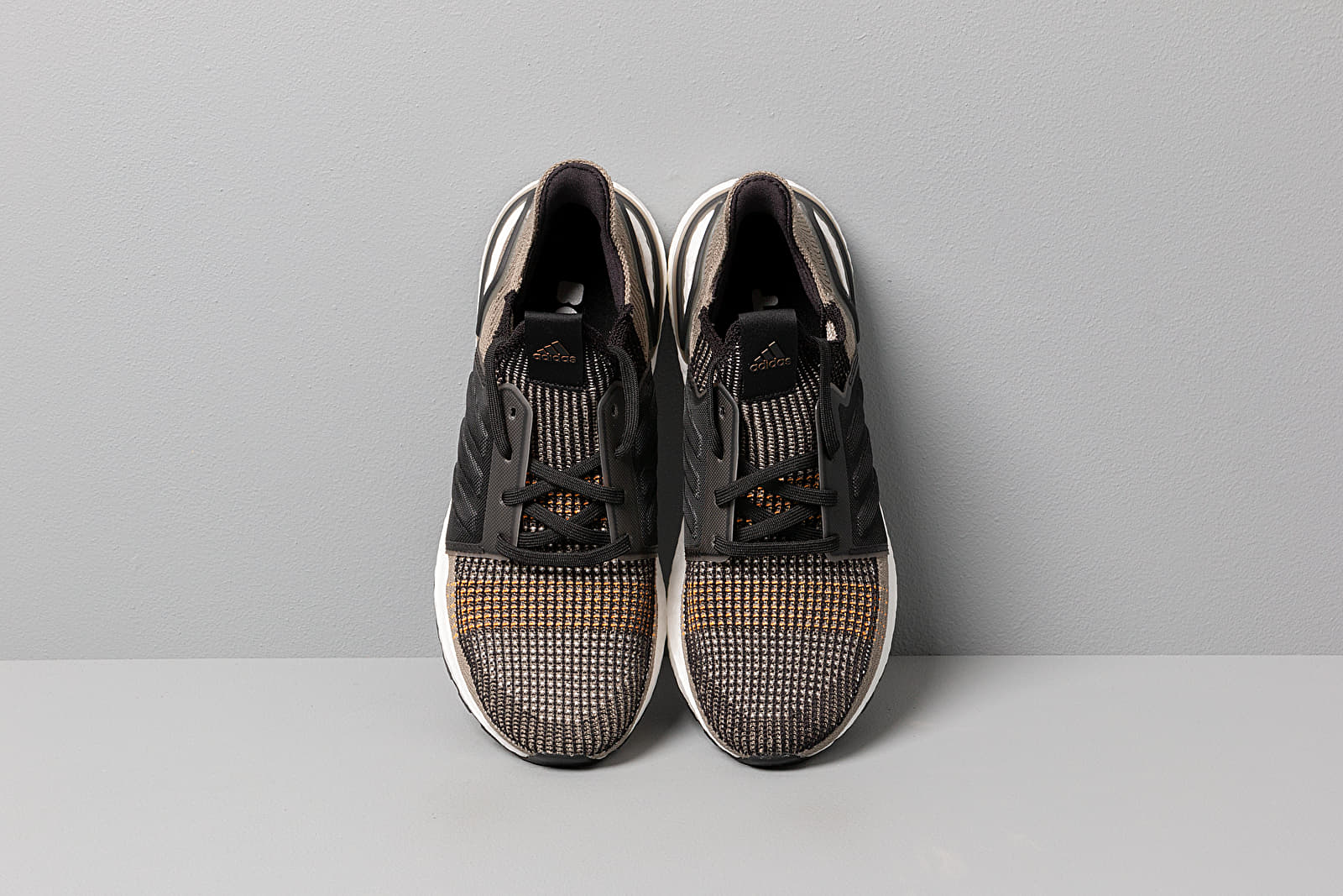 Adidas ultraboost 19 legend on sale earth